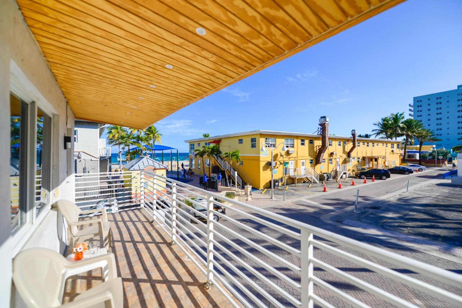 Spacious Studio With Balcony And Parking At The Beach -M46 Hollywood Extérieur photo